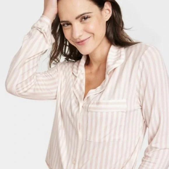 NWT Soft Long Sleeve Notch Collar Top and Pants Pajama PJ Set - Stars Above - Picture 2 of 6